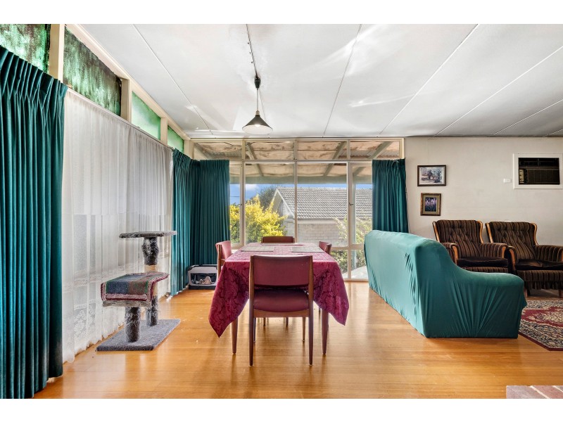 16 George Avenue, Hallam VIC 3803