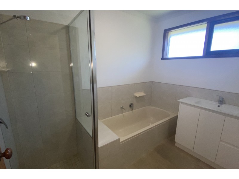 7-8/24  Callander Road, Noble Park VIC 3174