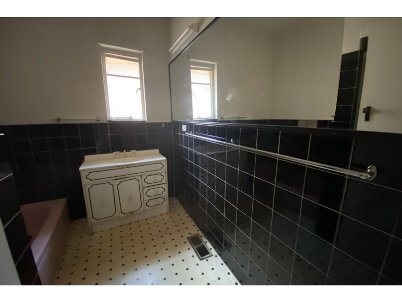 42 Bowmore Road, Noble Park VIC 3174