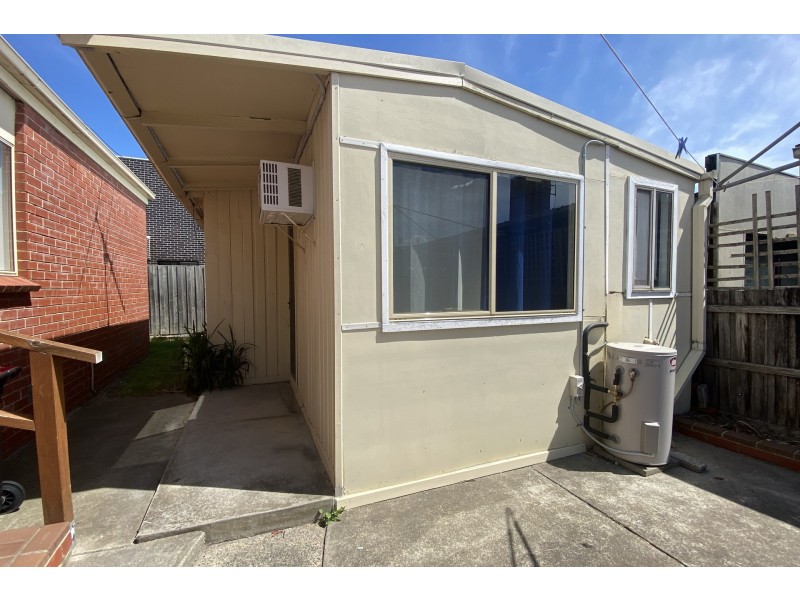 10B Glenthorne Drive, Keysborough VIC 3173