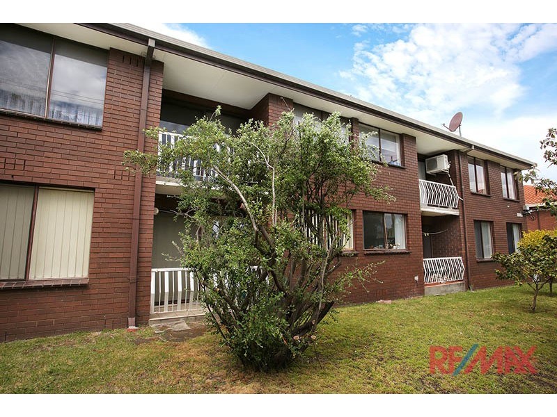 6/60 Cleeland Street, Dandenong VIC 3175