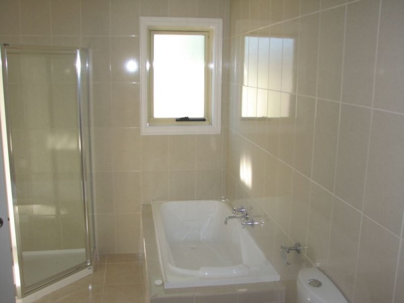 2/1176 Ballarto Road, Cranbourne VIC 3977