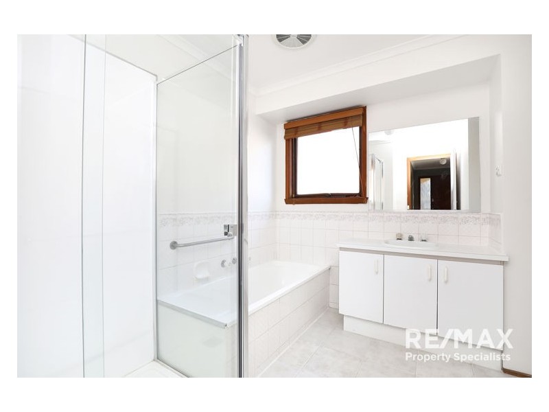 2 Tarella Street, Hampton Park VIC 3976