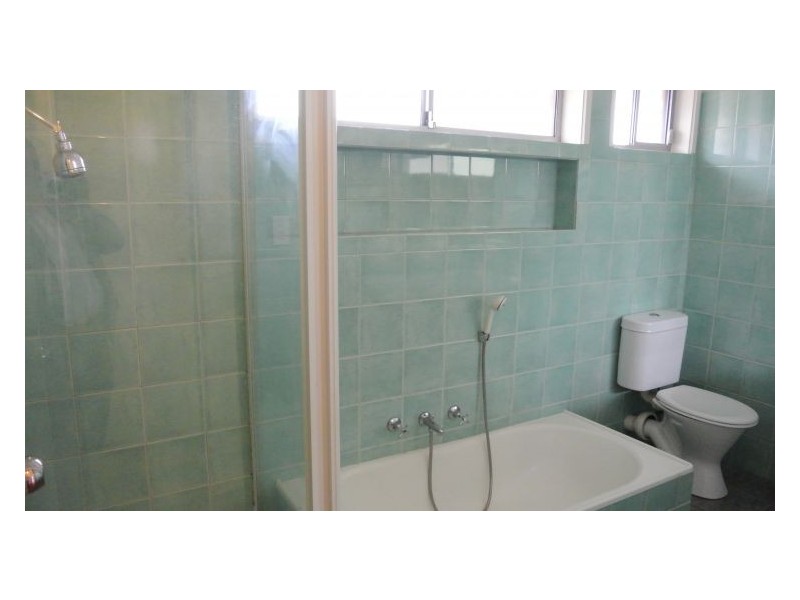 34 Monkhouse Drive, Endeavour Hills VIC 3802