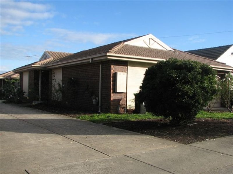 4/20 First Street, Clayton South VIC 3169