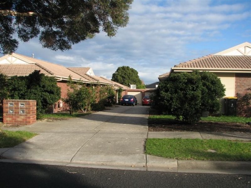 4/20 First Street, Clayton South VIC 3169