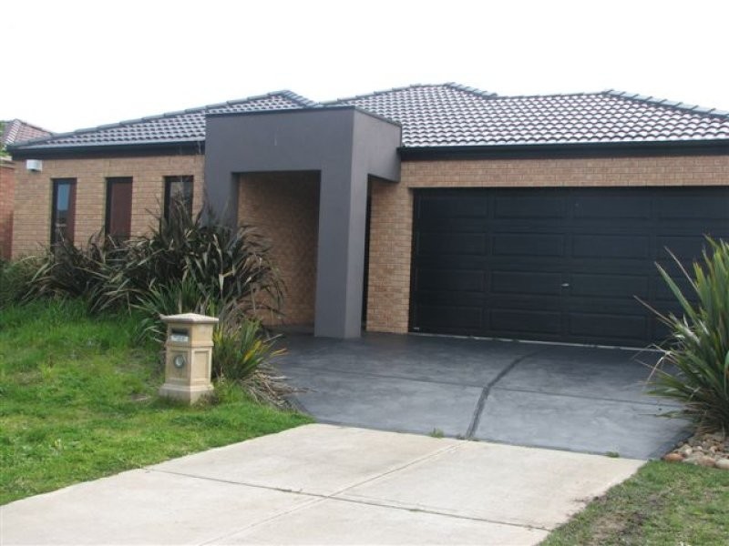 17 Elise Court, Keysborough VIC 3173