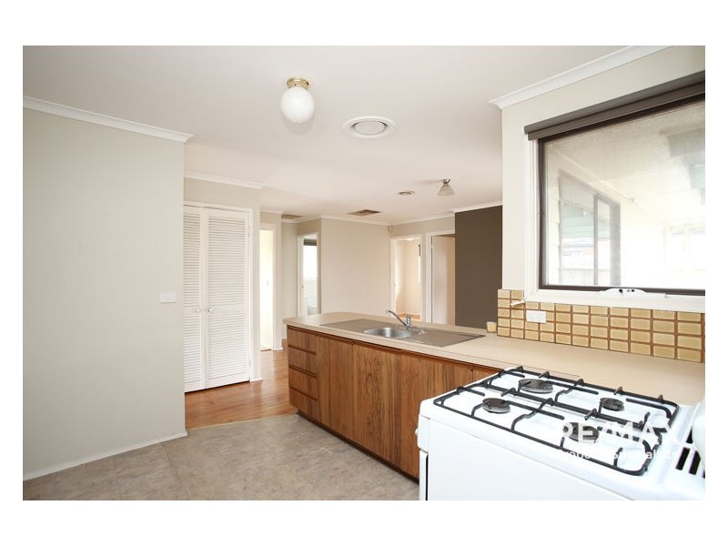 1/17 Upton Crescent, Narre Warren VIC 3805