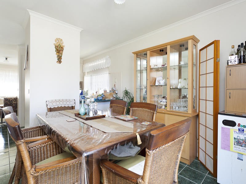 2/41-43 Bruce Street, Dandenong VIC 3175