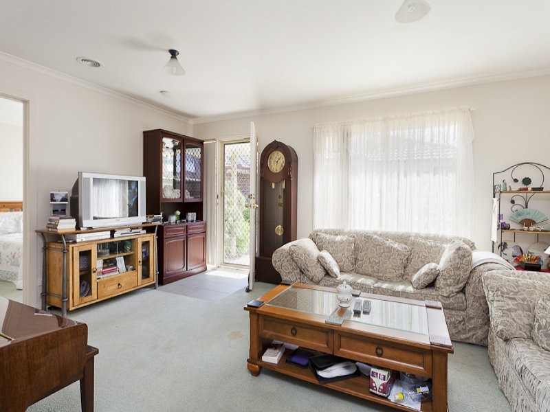 2/41-43 Bruce Street, Dandenong VIC 3175