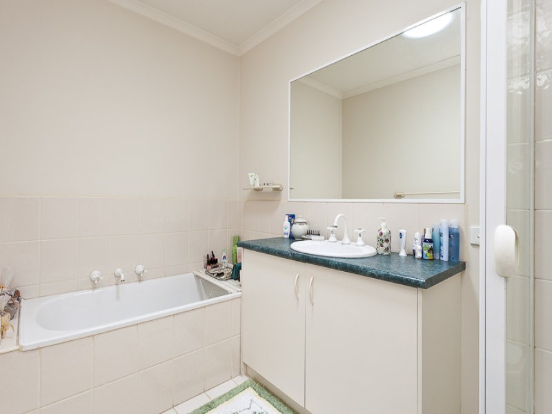 2/41-43 Bruce Street, Dandenong VIC 3175