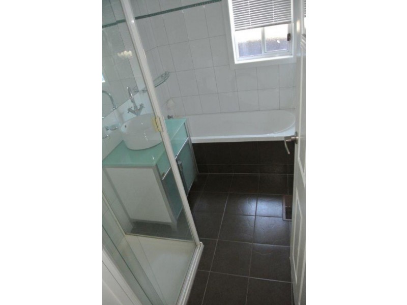 1/3 Jellicoe Street, Noble Park VIC 3174