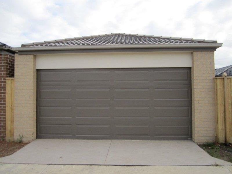 122 Sabel Drive, Cranbourne North VIC 3977