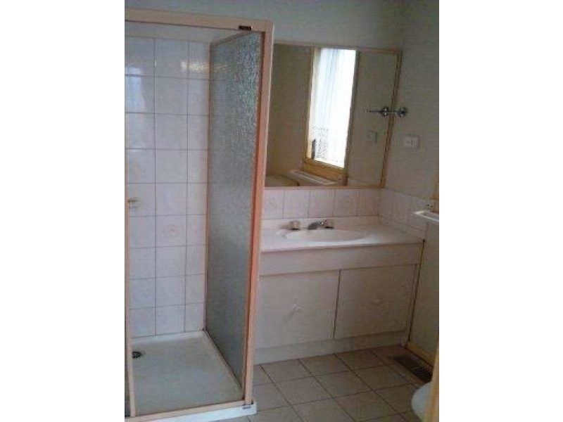 8 Sunset Place, Hampton Park VIC 3976