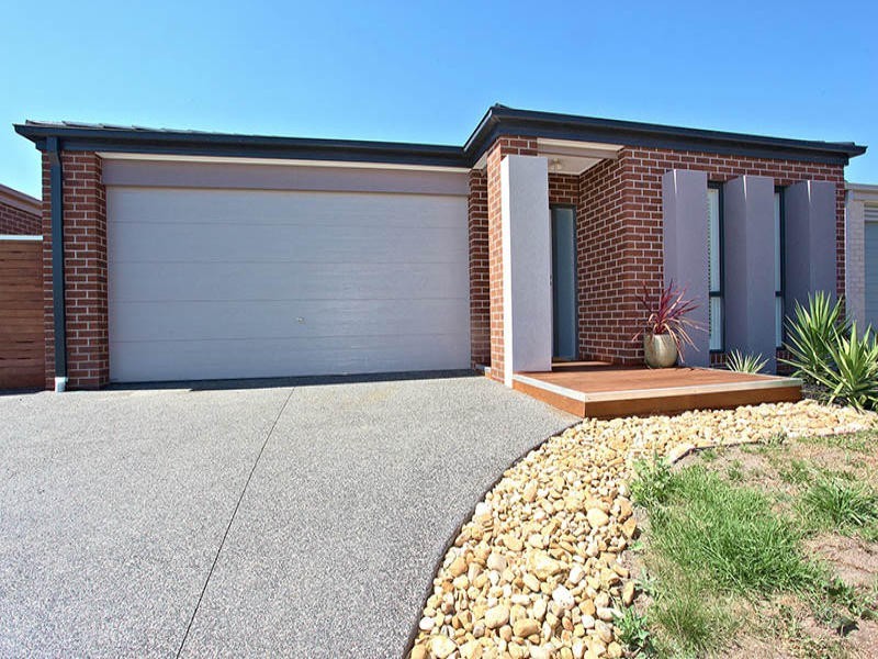 21 Kess Grove, Lyndhurst VIC 3975