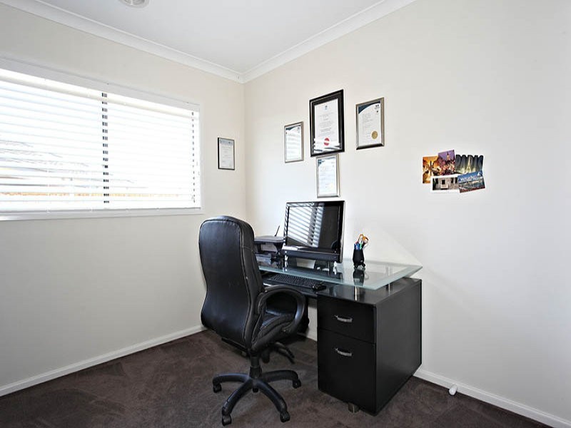 21 Kess Grove, Lyndhurst VIC 3975