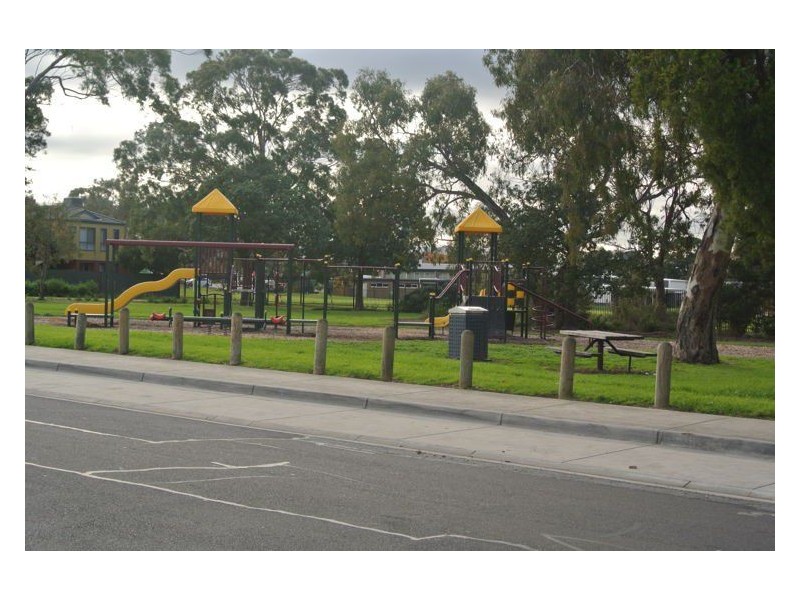 42 Bowmore Road, Noble Park VIC 3174