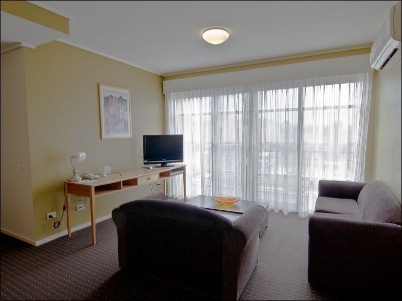21/2 Don Bosco Drive, Narre Warren VIC 3805