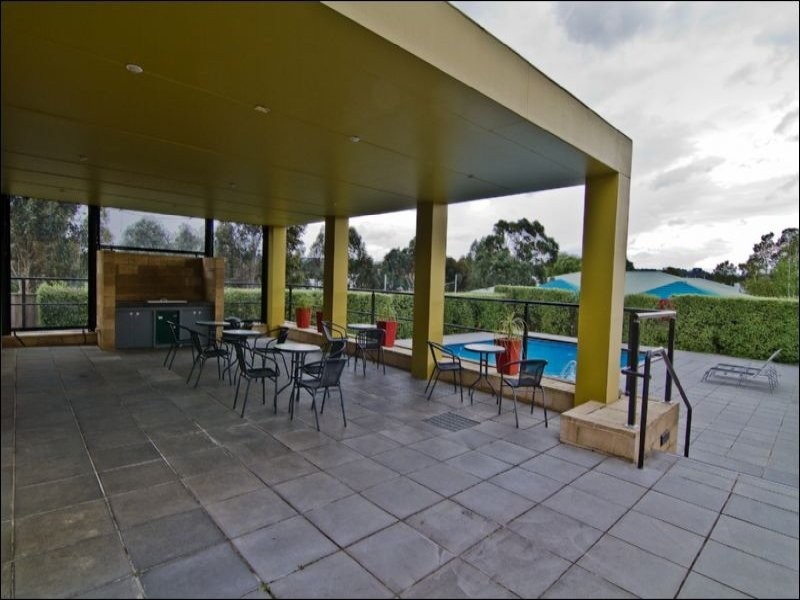21/2 Don Bosco Drive, Narre Warren VIC 3805