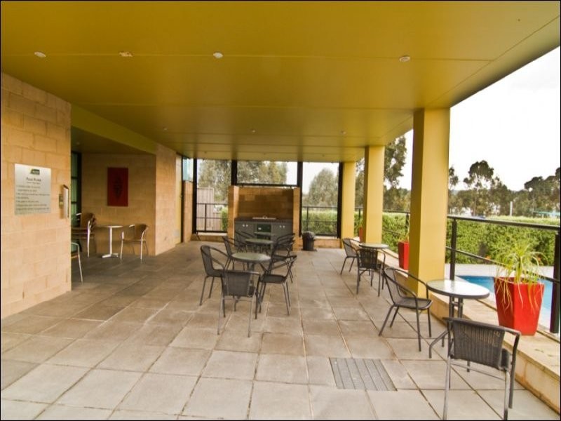 21/2 Don Bosco Drive, Narre Warren VIC 3805