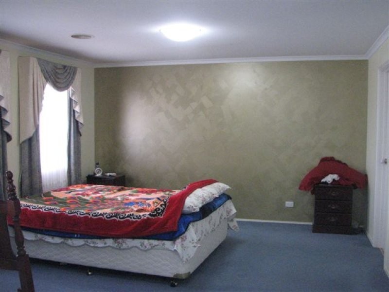 29 Fifth Avenue, Dandenong VIC 3175