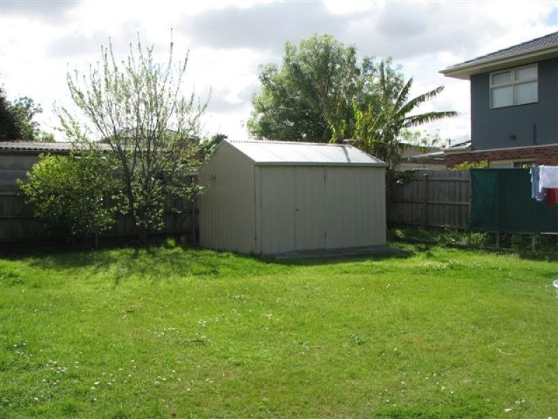 29 Fifth Avenue, Dandenong VIC 3175