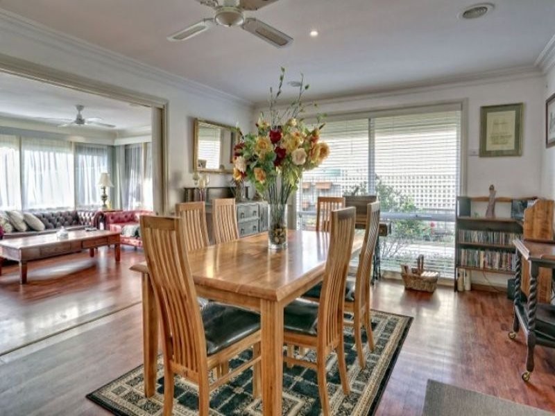 24 Drummer Lane, Narre Warren VIC 3805