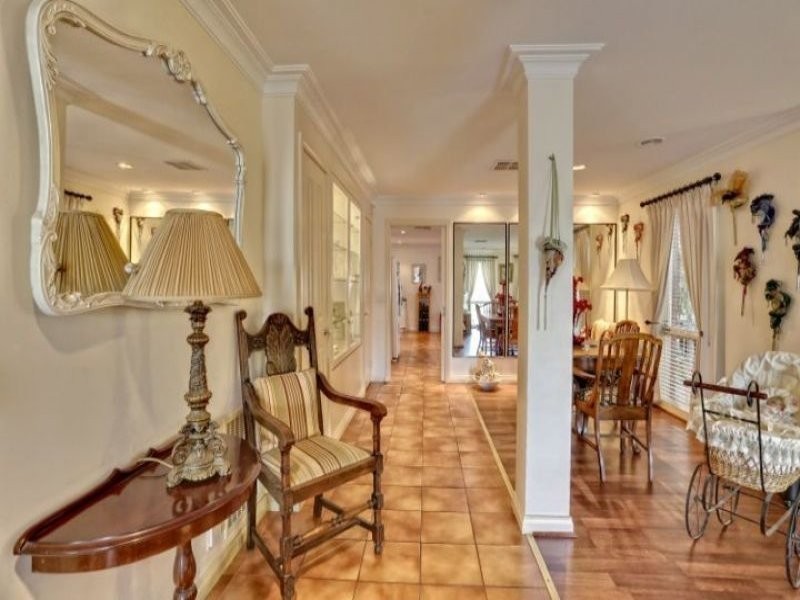 24 Drummer Lane, Narre Warren VIC 3805