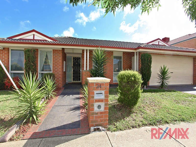 24 Drummer Lane, Narre Warren VIC 3805