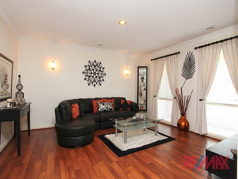 24 Drummer Lane, Narre Warren VIC 3805