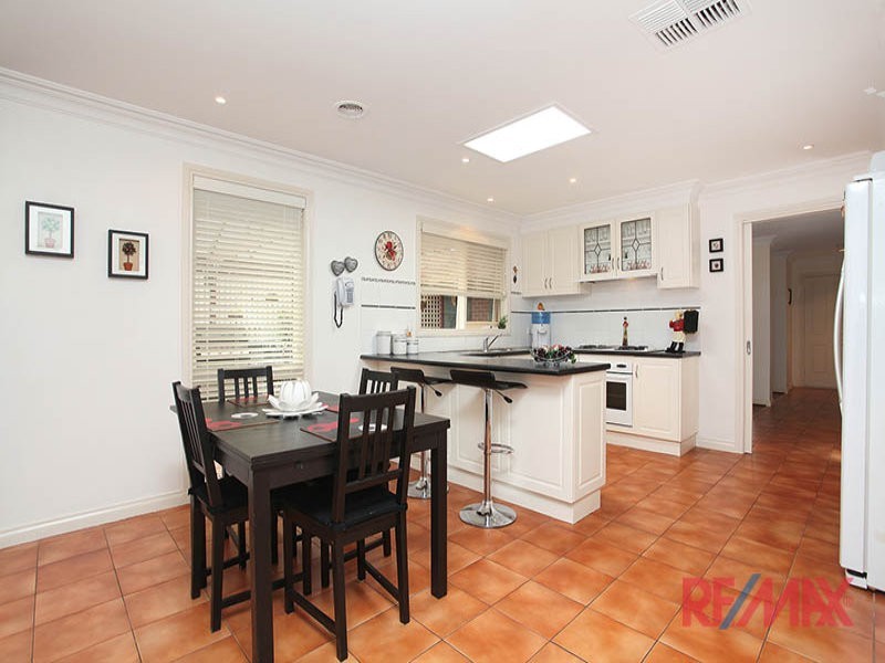 24 Drummer Lane, Narre Warren VIC 3805