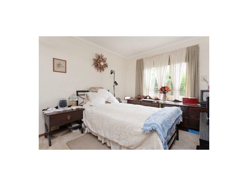 2/26 Nullawil Street, Springvale VIC 3171