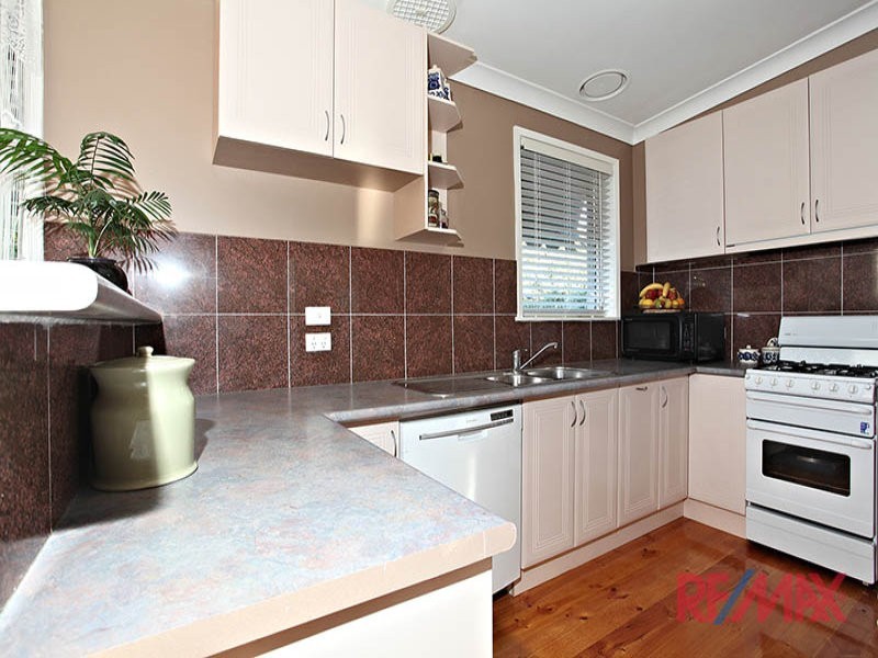 6 Bracelet Street, Pakenham VIC 3810