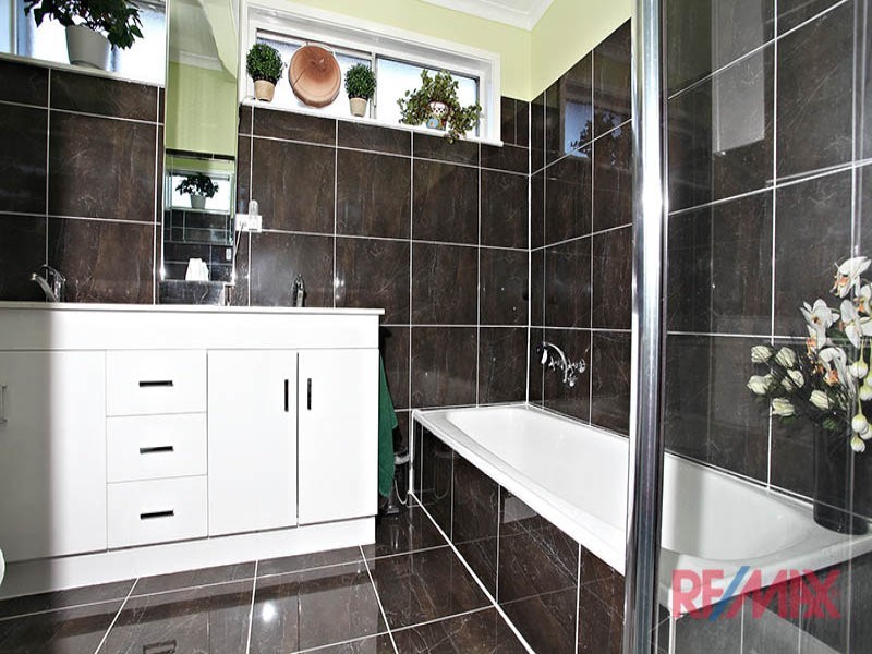 6 Bracelet Street, Pakenham VIC 3810