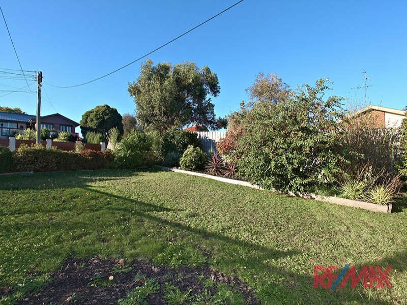 6 Bracelet Street, Pakenham VIC 3810