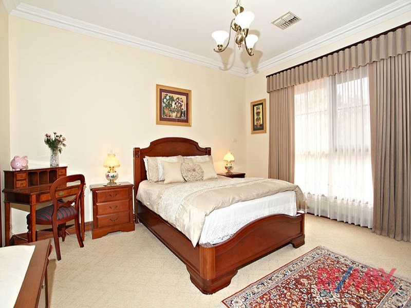 246 Perry Road, Keysborough VIC 3173