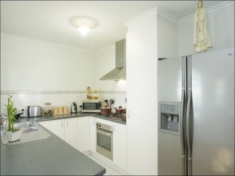 32 St. Georges Road, Narre Warren South VIC 3805