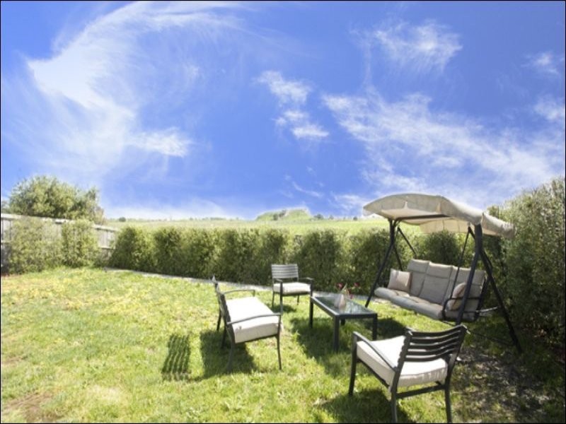 32 St. Georges Road, Narre Warren South VIC 3805