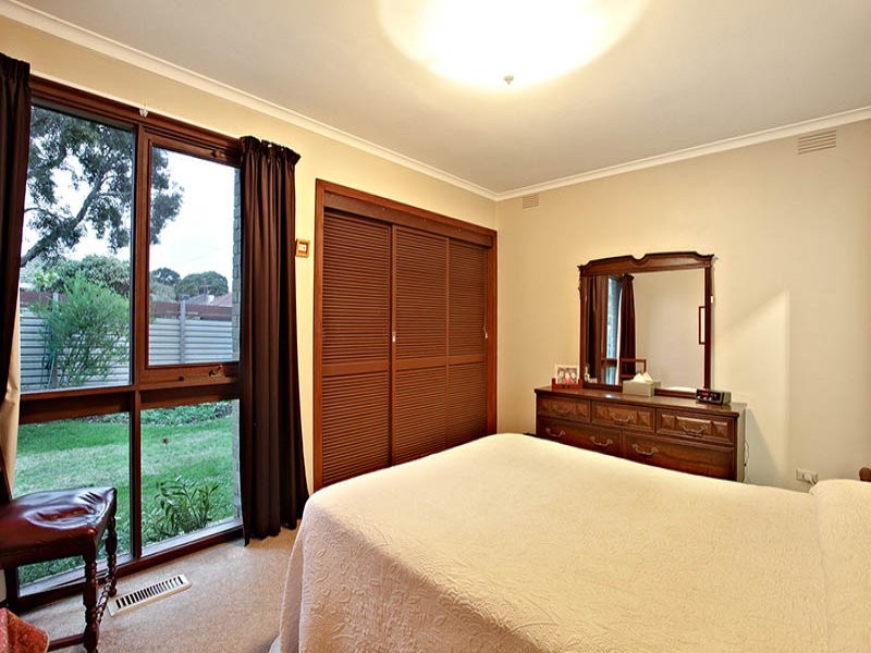 14 Ebden Street, Noble Park North VIC 3174