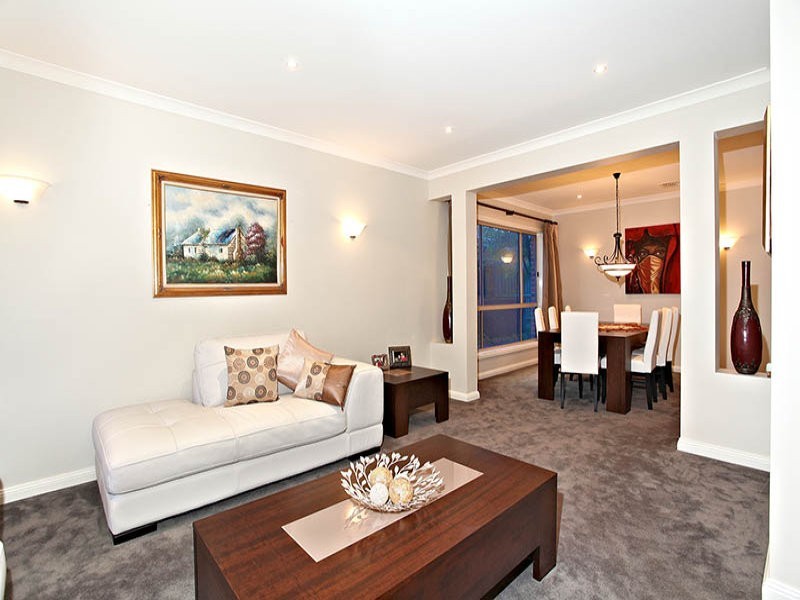 23 Golden Grove Drive, Narre Warren South VIC 3805