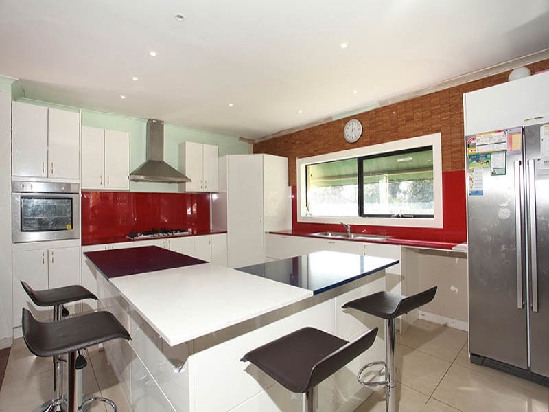 36 Edinborough Street, Hallam VIC 3803