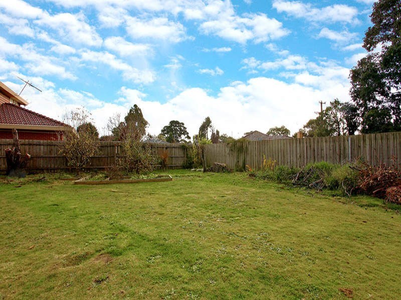 36 Edinborough Street, Hallam VIC 3803