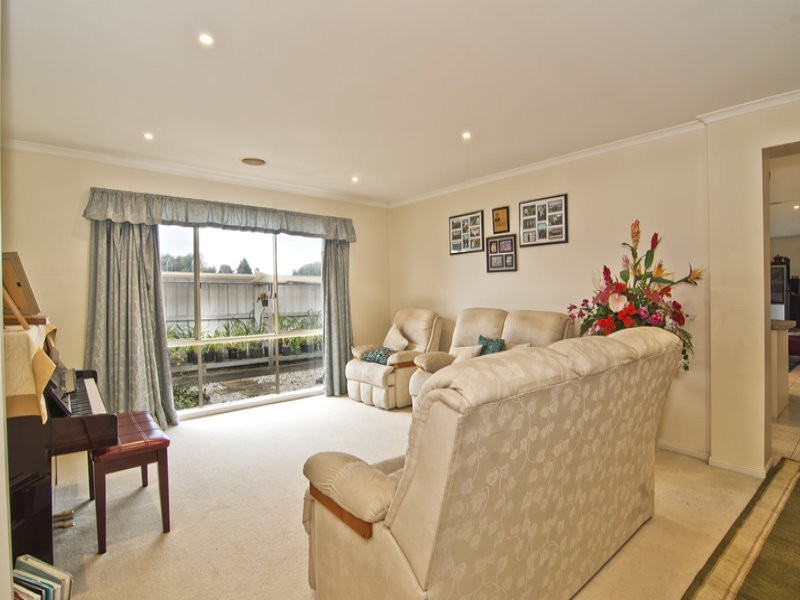 1 Lansell Court, Carrum Downs VIC 3201