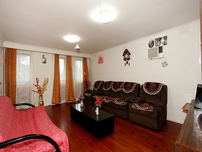 139 James Cook Drive, Endeavour Hills VIC 3802