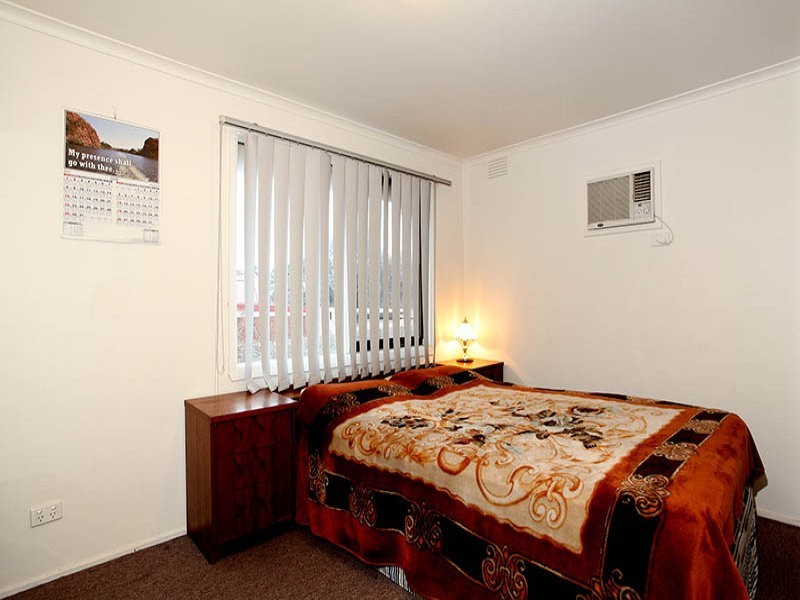 139 James Cook Drive, Endeavour Hills VIC 3802