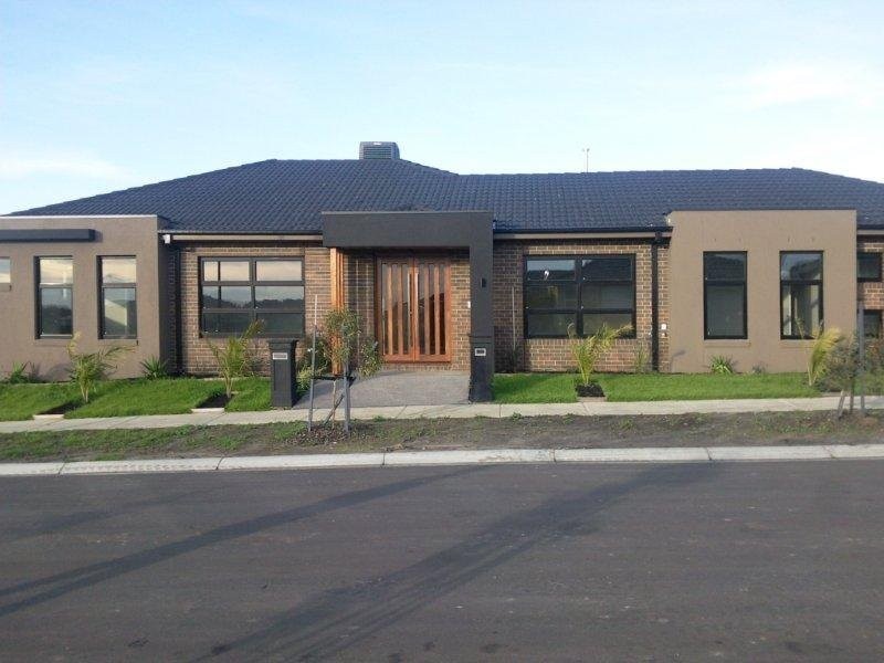 Lot 336 Everlasting Boulevard, Cranbourne West VIC 3977