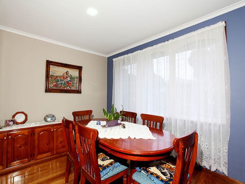 4 Illawarra Crescent, Dandenong North VIC 3175