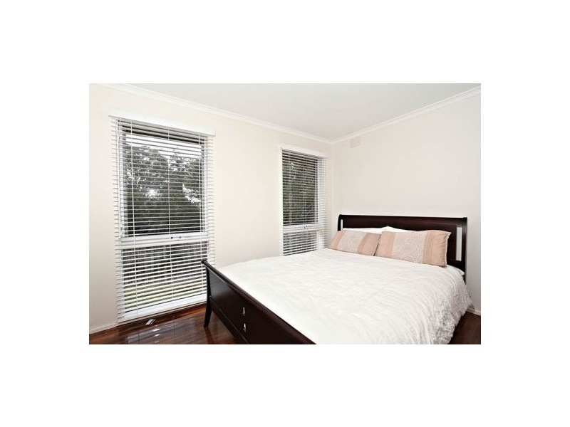 6 Marra Court, Endeavour Hills VIC 3802