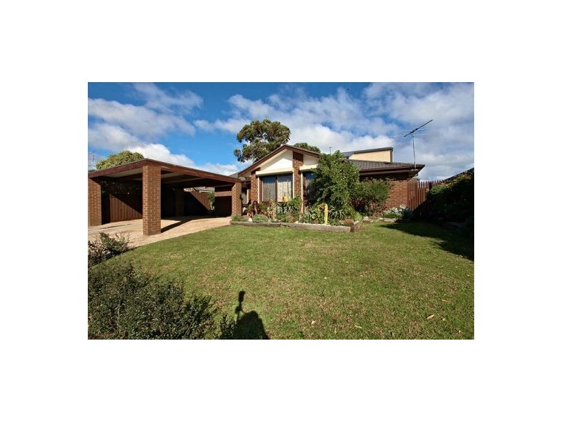 44 Millswyn Avenue, Hampton Park VIC 3976