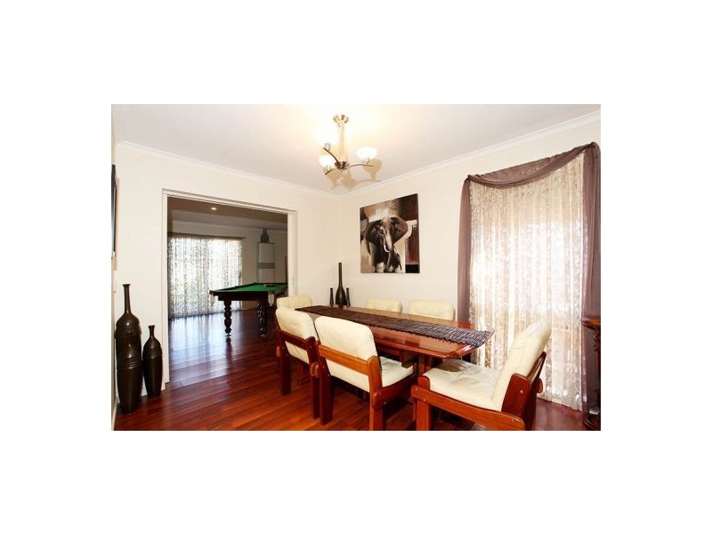 44 Millswyn Avenue, Hampton Park VIC 3976